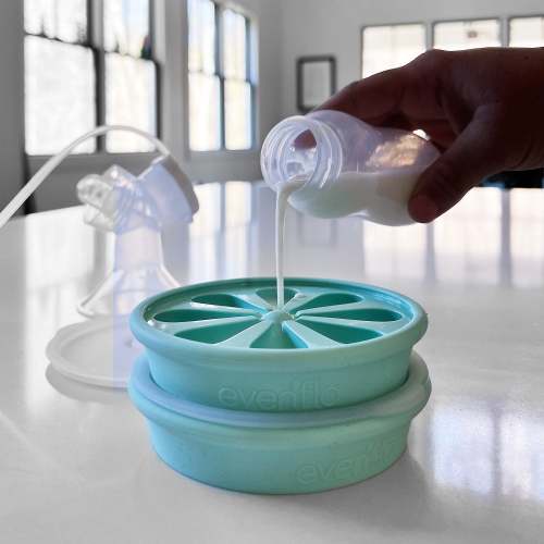 Silicone Breastmilk Storage Freezer Tray 2pk – Evenflo Feeding