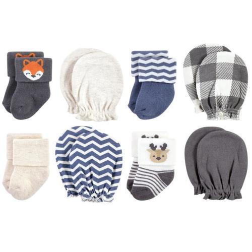 Baby Vision - Hudson Baby Unisex Baby Socks and Mittens Set, Woodland Boy, 0/6M