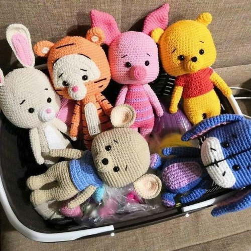 Crochet Characters in the Movie Winnie the Pooh, Crochet Little Pooh and friends Plush, Amigurumi Pooh, Gift for Pooh fans, Gift for Pooh