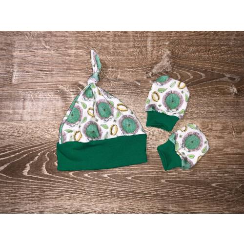Lord of Ring baby hats and mitts | Multiple print options