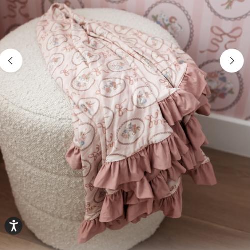 Blaire Ruffle Blanket – In My Jammers