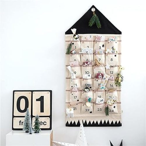 Christmas 24 Day Advent Calendar with Pockets Wall Hanging Bag for Holiday Decoration