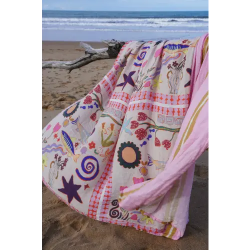 Wonderland Wrap