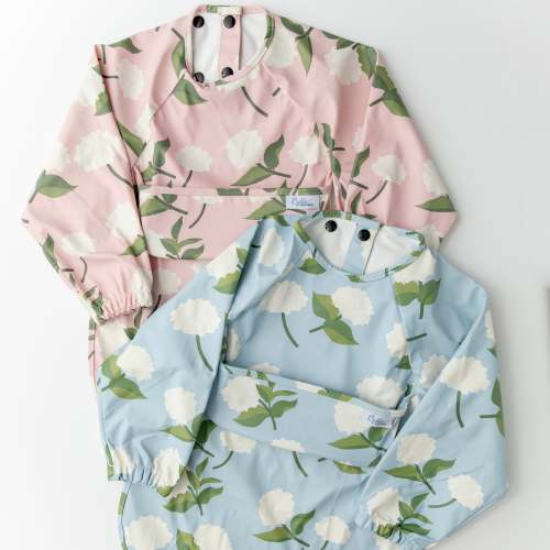 The Grayson Long Sleeve Bib - Hydrangeas – Calla and Friends