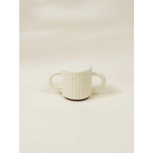 Gobelet pour bébé en silicone avec paille et poignées – Collection Pottery