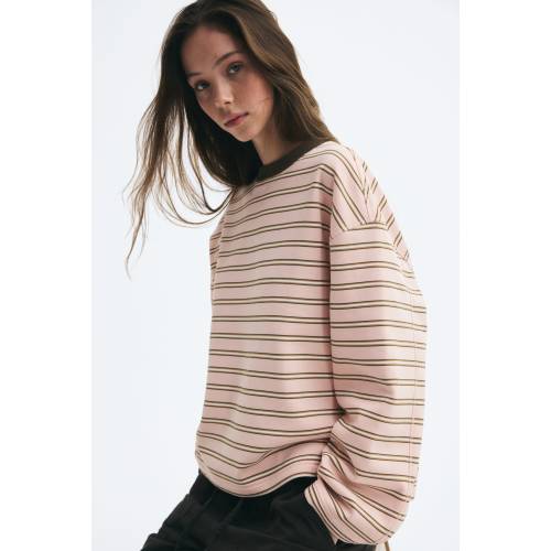 OVERSIZED SWEATSHIRT