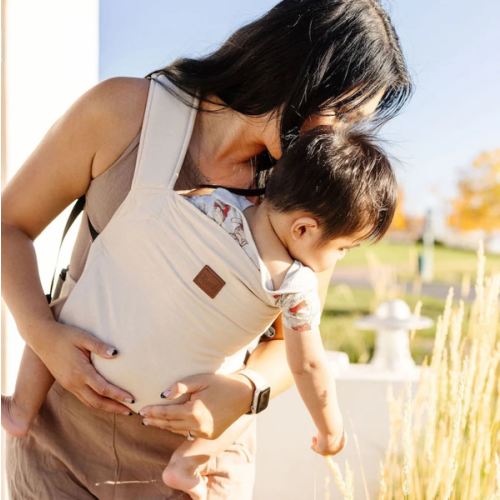 Exploring the World Together: Forward-Facing Baby Carriers – Happy Baby