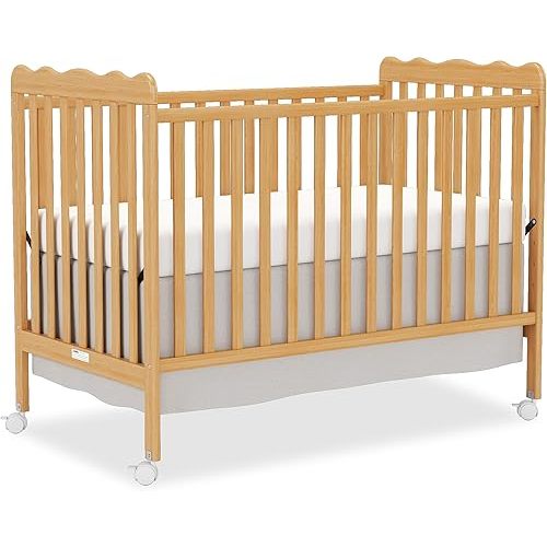 4 in 1 Convertible Baby Crib, Wooden Nursery Cribs Converts into Toddler Bed and Daybed, 3 Adjustable Base, Non-Toxic Finishes, Removable Wheels (Natural)