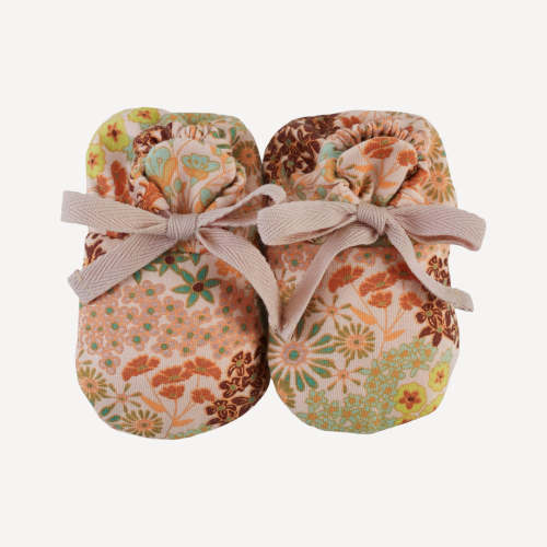 tie booties | pink ditsy garden | bamboo – kate quinn