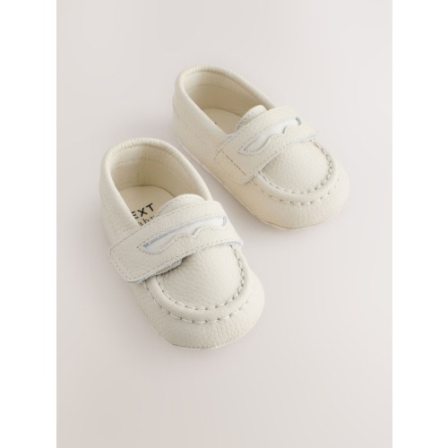 White Touch Fastening Baby Loafers (0-2mths)