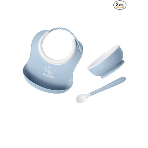 BabyBjörn Baby Feeding Set, 3 pcs, Powder Blue Includes Baby Plate, Baby Spoon, Dishwasher Safe Toddler Feeding Set for self-Feeding or Baby-led weaning