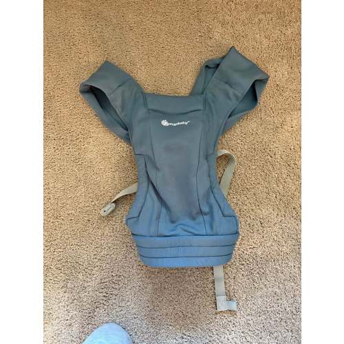 ErgoBaby baby carrier - Soft Structured Carriers - North Brooksville, Florida | Facebook Marketplace | Facebook