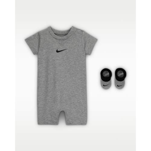 Nike Baby Essentials Baby Romper and Booties Set. Nike.com