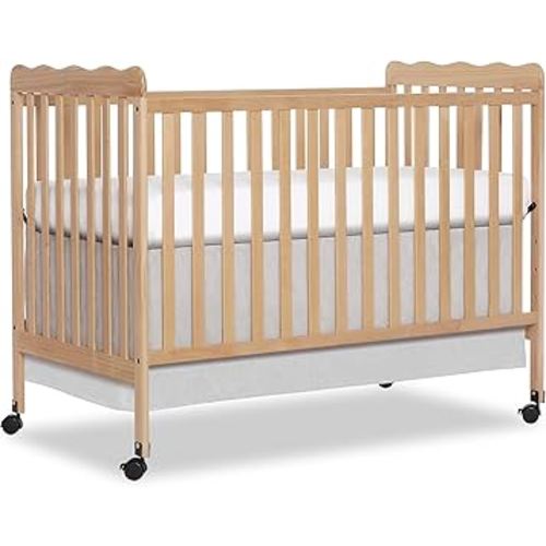Dream On Me Carson Classic 3-in-1 Convertible Crib in Barnwood Natural, Greenguard Gold & Baby Safety Alliance Certified, with Locking Wheels, Converts from Baby Crib to Day Bed and Kids Sofa