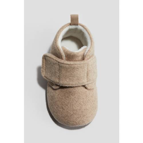 SOFT SLIPPERS