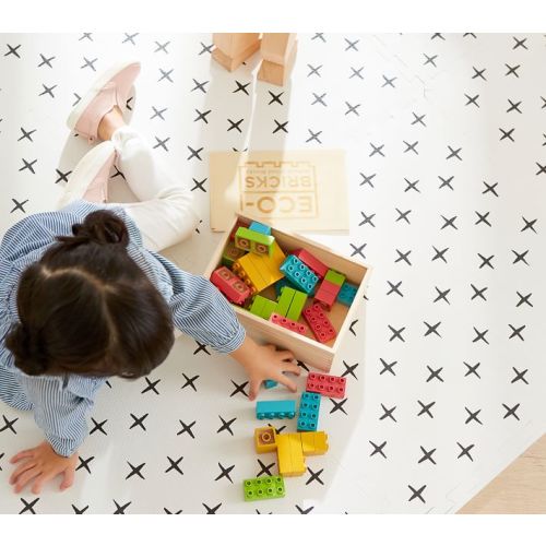 Expandable Foam Tile Play Mat, Criss Cross