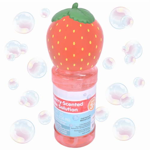 Play Day Strawberry Scented Bubble Blowing Solution - 8oz, Children Ages 3+