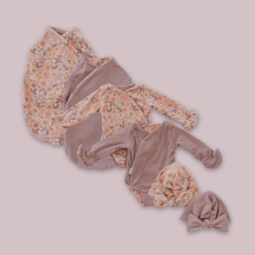 LONG SLEEVE NEWBORN ESSENTIALS BUNDLE