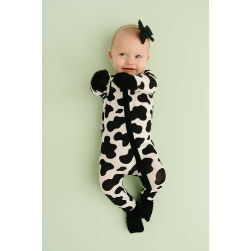 Classic Cow Bamboo Sleeper