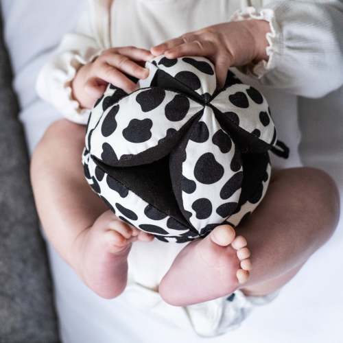 SENSORY GRASP BALL - suitable from birth