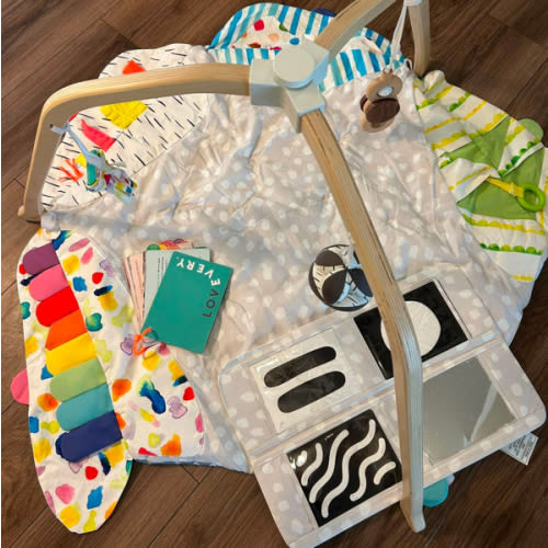 Play mat $25