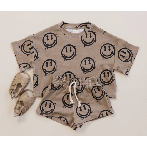 Shorts Set | Brown Smiley Face