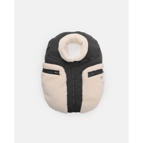Car Seat Cocoon • Benji Appliqué