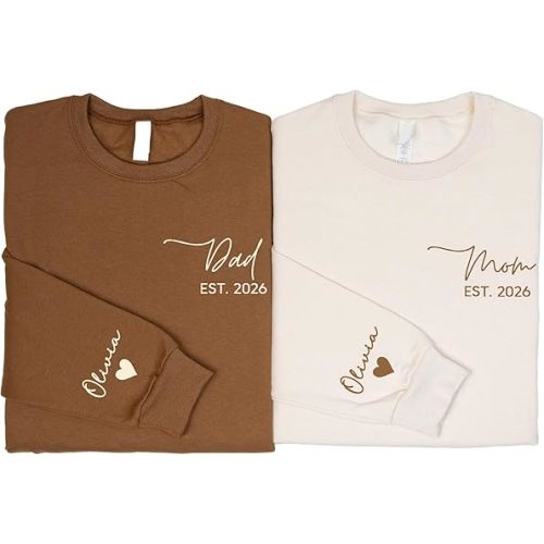 coreus Personalized Mom and Dad Sweatshirts Kids Names on Sleeve Custom Mom Sweatshirt Mothers Day Dad Sweater Est 2026 Fathers Day