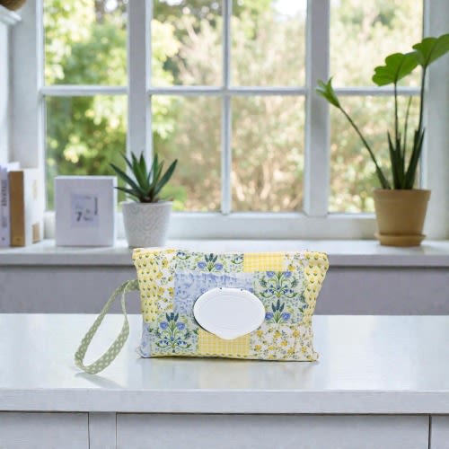 Quilted Baby Wipe Pouch, Diaper Bag Organizer, Patchwork Wipe Clutch