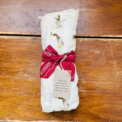 Duck Big Lovey Three-Layer Muslin Blanket