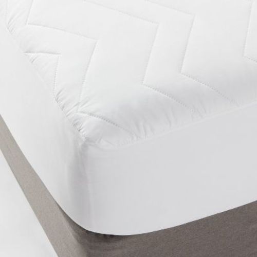 King Machine Washable Quilted Mattress Pad - Room Essentials™: 15" Deep, 100% Polyester, Microfiber, 180 Thread Count