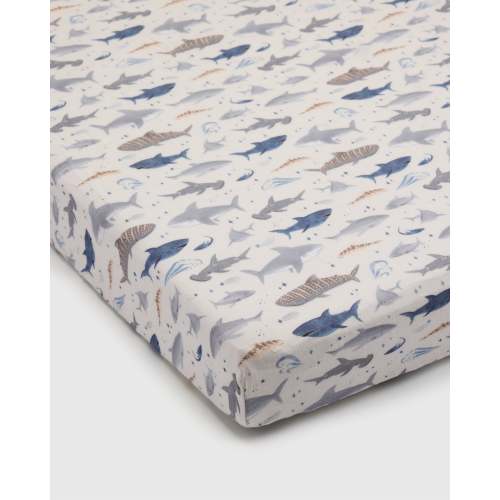 Baby Muslin Fitted Crib Sheet in Tanboocel® Viscose from Bamboo - Smiley Sharks