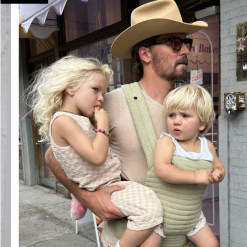 The Armadillo Baby Carrier - Matcha