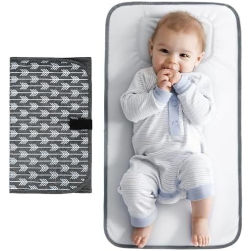 Lekebaby Matelas à langer portable imperméable pliable avec oreiller intégré, imprimé flèche, gris