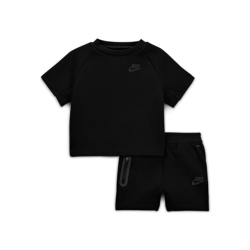 Nike Baby Tech Fleece T-Shirt and Shorts Set. Nike.com