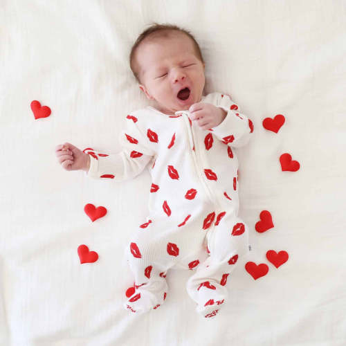 Little Kisses Bamboo Waffle Zipper Footie