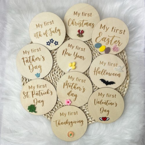 Wooden Baby Milestone Card 10 PCS Set First Holiday Signs Newborn Photo Props