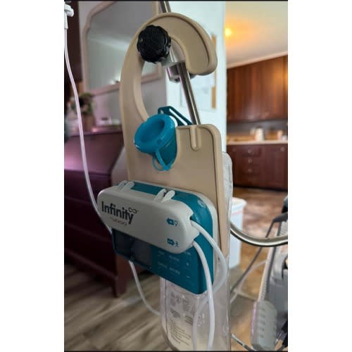 Feeding Pump Hanger, Moog Infinity Mounting Accessory in 24 Colors