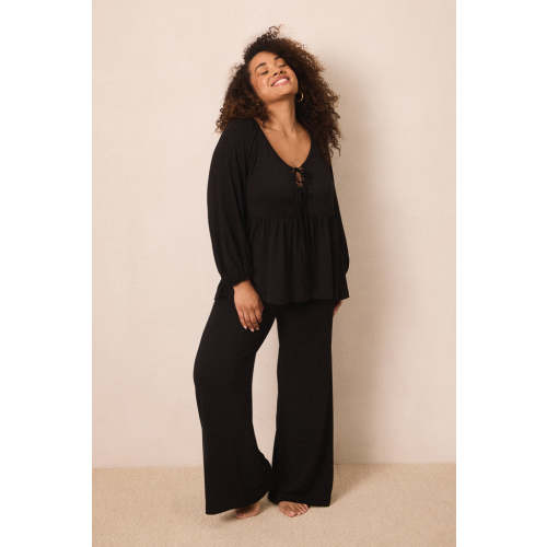 Black Tie-Top Long-Sleeve Women’s Sleep Set
