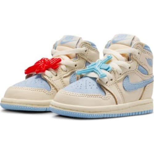 Kids' Air Jordan 1 Retro High OG Basketball Sneaker