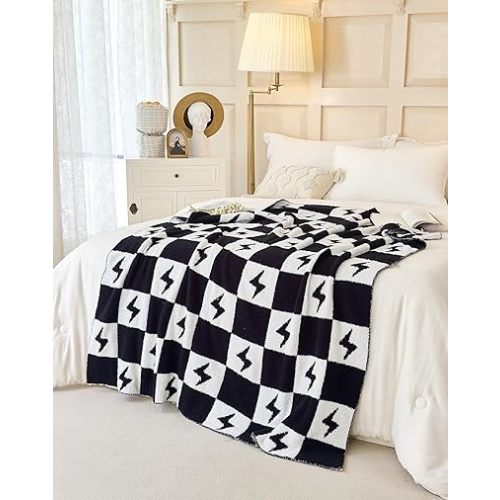 Ultra Soft Cozy Buffalo Checkerboard Grid with Lightning Pattern Fluffy Microfiber Knitted Bed Blanket Lightweight Fleece Checkered Blanket for Sofa Couch Bed Travel 60"X80"