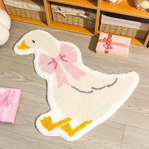 Silly Goose Nursery Bath Rug 26.77 ''x 30.91 ''Cute Bow Goose Tufted Mat Absorbent Bathroom Rugs with Non Slip Backing Funny Playroom Classroom Decor Floor Mat for Bathroom Carpet