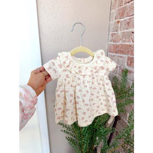 Quincy Mae Flower Field Ruffle Collared Dress – Unhinged Lifestyle Boutique