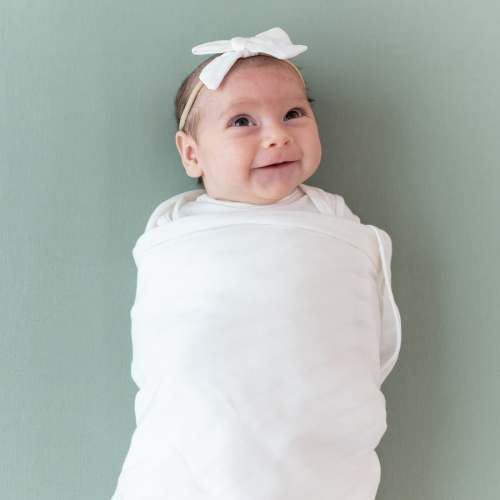 Bamboo Muslin Medium Bow in Cloud