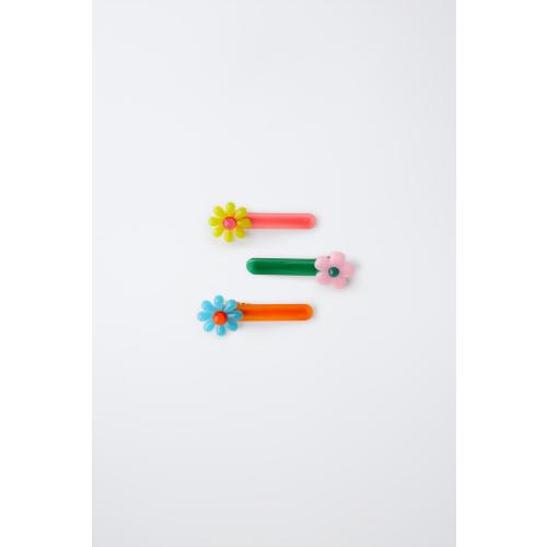 PACK OF THREE FLORAL HAIR CLIPS