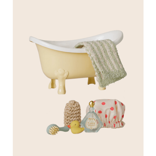 PRE-ORDER: Maileg Bathtub Set, Mouse - Yellow (Estimated Arrival Mid October)