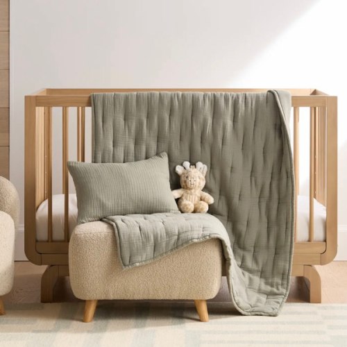 Organic Airy Gauze Toddler Quilt in Dried Sage