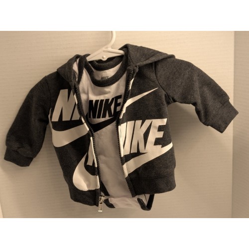Newborn Nike 2 piece Top with Zip up Hoodie Black/White
