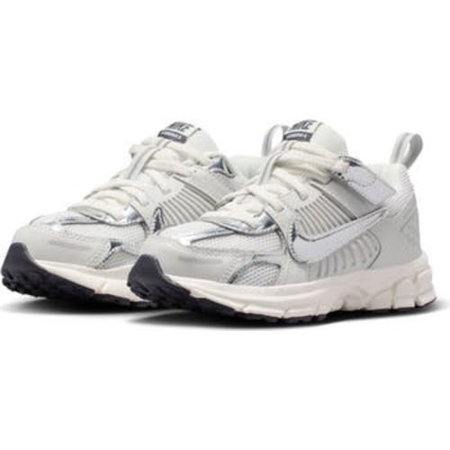 Kids' Vomero 5 Sneaker, 5 M