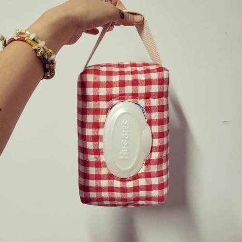 A bag/ pouch for baby wipes (Red Gingham)